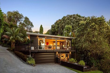 Photo of property in 32a Palmerston Road, Birkenhead, Auckland, 0626