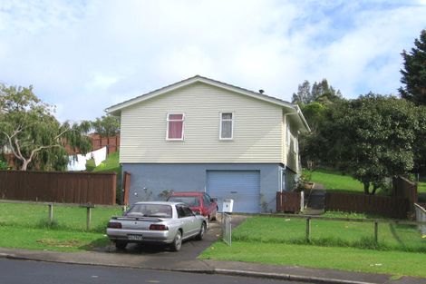Photo of property in 7 Reinga Place, Massey, Auckland, 0614