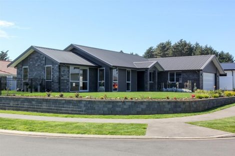 Photo of property in 1 Ryder Drive, Waiwhakaiho, New Plymouth, 4312