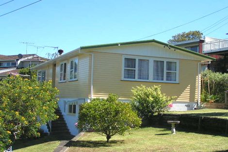 Photo of property in 5 Wilding Avenue, Northcote Point, Auckland, 0627