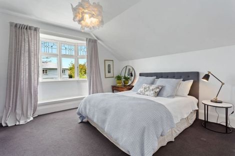 Photo of property in 15 Hewitts Road, Merivale, Christchurch, 8014