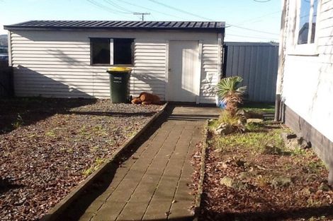 Photo of property in 1/21 Railway Street West, Papakura, 2110