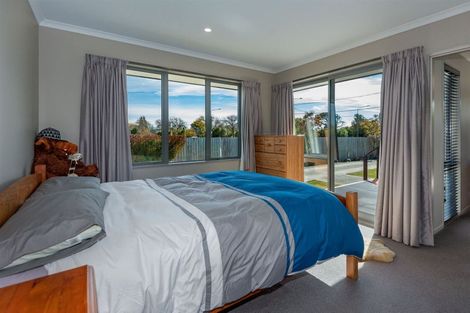 Photo of property in 38 Breezes Road, Avondale, Christchurch, 8061