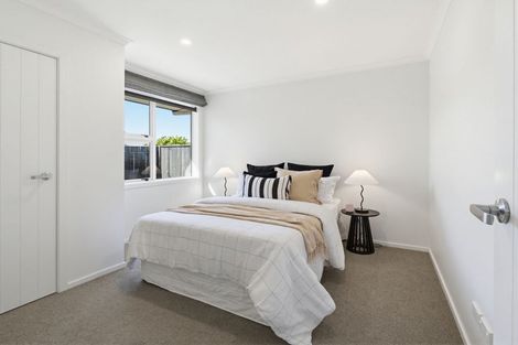Photo of property in 22 Florence Avenue, Palmerston North, 4414