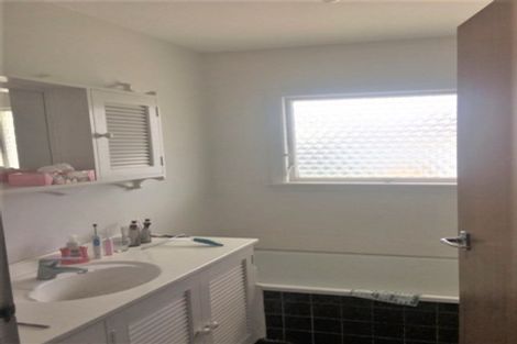 Photo of property in 1 Veitches Road, Bishopdale, Christchurch, 8053