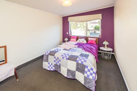 Photo of property in 2 Kawatiri Avenue, Gonville, Whanganui, 4501