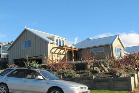 Photo of property in 100 Kings Drive, Wanaka, 9305