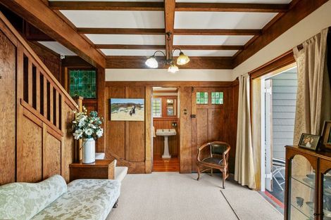 Photo of property in 124 Pendarves Street, New Plymouth, 4312