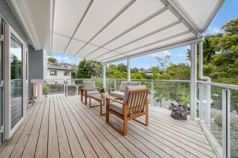 Photo of property in 12 Gerwyn Place, Pakuranga Heights, Auckland, 2010