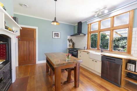 Photo of property in 17 Hekeao Road, Surrey Hills, Ashburton, 7778