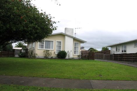 Photo of property in 3 Motuoapa Place, Kelvin Grove, Palmerston North, 4414