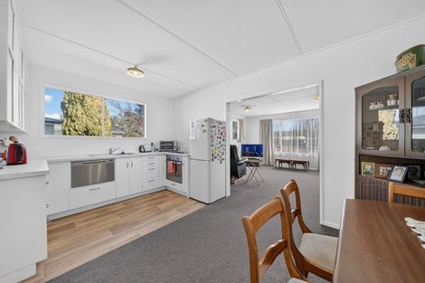 Photo of property in 1 Taverner Street, Carterton, 5713