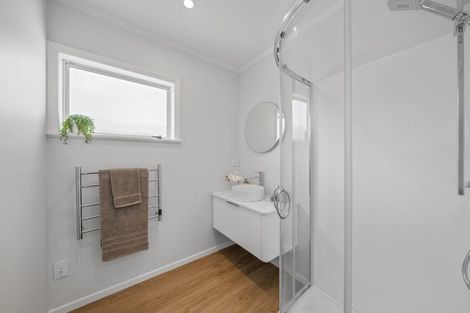 Photo of property in 32 Donnelley Drive, Wainuiomata, Lower Hutt, 5014