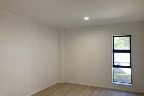 Photo of property in 10 Gulliver Place, Conifer Grove, Takanini, 2112