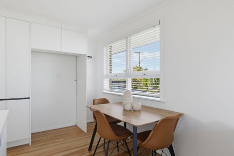 Photo of property in 8 Kauri Street, Taradale, Napier, 4112