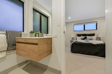 Photo of property in 18 Tekapo Road, Baverstock, 3200