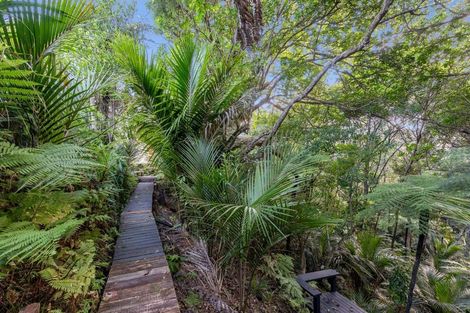 Photo of property in 23 Punga Place, Whitianga, 3510