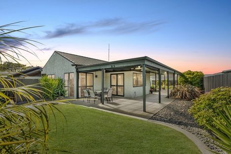 Photo of property in 3 Alan Styles Place, Greenmeadows, Napier, 4112