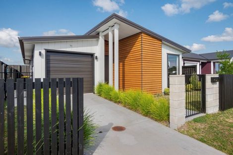 Photo of property in 44 Pasture Way, Papamoa, 3118