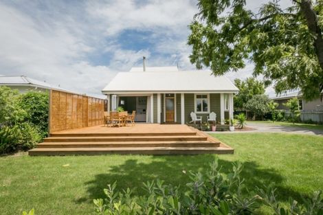 Photo of property in 409 Alexandra Street, Hastings, 4122