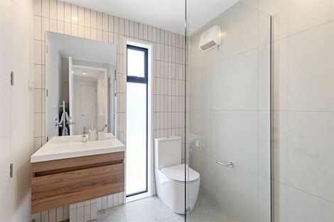 Photo of property in 83b Browns Road, St Albans, Christchurch, 8052