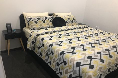 Photo of property in 13 Walsh Road, Papakura, 2110