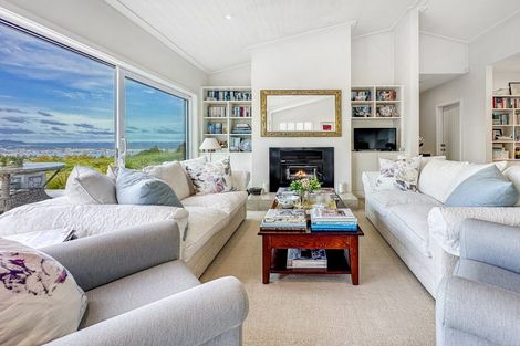 Photo of property in 97 Highland Drive, Acacia Bay, Taupo, 3385