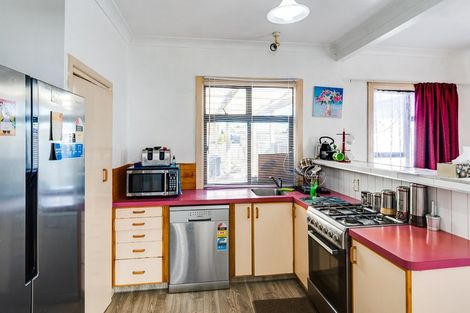 Photo of property in 415 Massey Street, Akina, Hastings, 4122