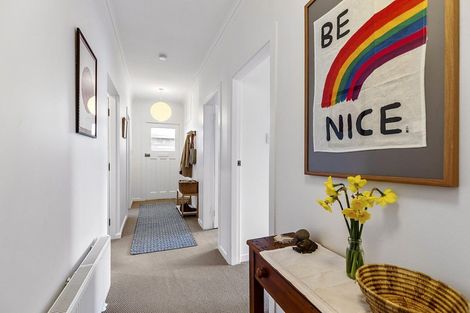 Photo of property in 15 Priscilla Crescent, Mornington, Wellington, 6021