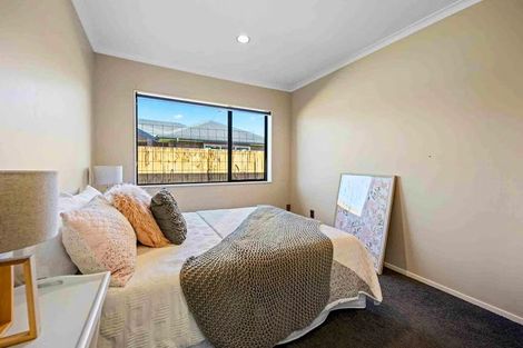 Photo of property in 6 Magellan Rise, Flagstaff, Hamilton, 3210