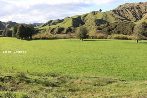 Photo of property in 632 Mangaotuku Road, Tututawa, Stratford, 4392