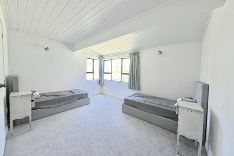 Photo of property in 229 Pine Valley Road, Dairy Flat, Silverdale, 0992