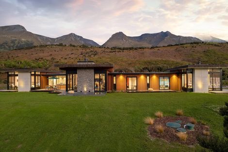 Photo of property in Wyuna, 5 River Valley View, Glenorchy, 9372