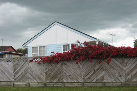 Photo of property in 11 Poutini Place, Manurewa, Auckland, 2102