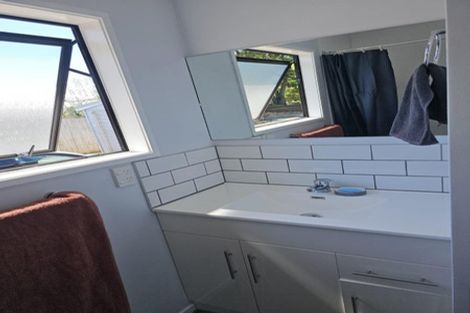 Photo of property in 14b Phillips Street, Sanson, 4817