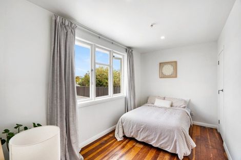 Photo of property in 716 Grove Road, Mayfair, Hastings, 4122