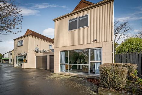 Photo of property in 1/34 Holly Road, St Albans, Christchurch, 8014