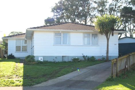 Photo of property in 13 Chadwick Crescent, Mangere East, Auckland, 2024