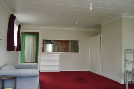 Photo of property in 216 Oriental Parade, Oriental Bay, Wellington, 6011