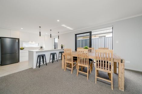 Photo of property in 3 Raynor Crescent, Pyes Pa, Tauranga, 3112