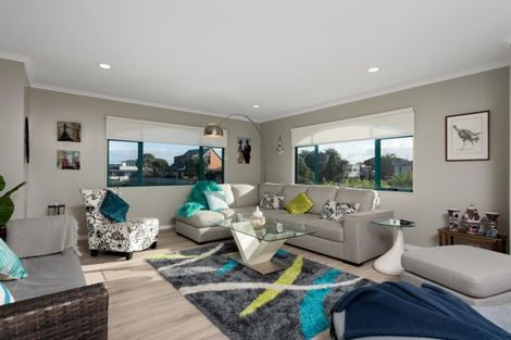 Photo of property in 26a Sunbrae Grove, Mount Maunganui, 3116