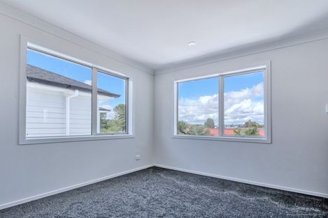 Photo of property in 102c Gloucester Road, Manurewa, Auckland, 2102