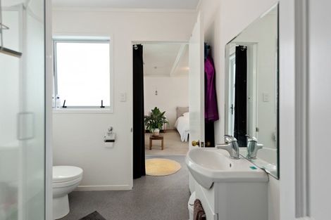 Photo of property in 34a Golf Road, Mount Maunganui, 3116