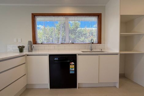 Photo of property in 18 Laurel Street, Mount Albert, Auckland, 1025