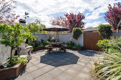 Photo of property in 10 Sunninghurst Drive, Fairfield, Dunedin, 9018