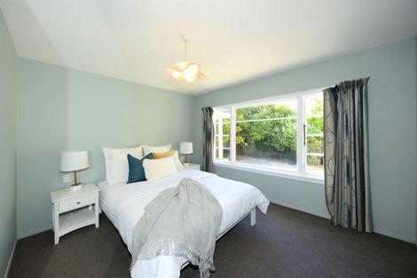 Photo of property in 29 Eastern Terrace, Beckenham, Christchurch, 8023