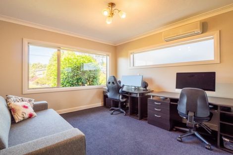 Photo of property in 28 Saddle Hill Road, Fairfield, Dunedin, 9076