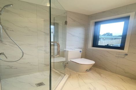 Photo of property in 1/15 Toru Street, Te Atatu Peninsula, Auckland, 0610