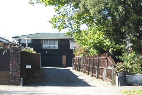 Photo of property in 2/108 Idris Road, Bryndwr, Christchurch, 8052