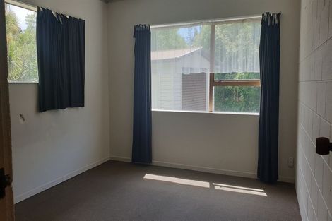 Photo of property in 2/81 Stredwick Drive, Torbay, Auckland, 0630